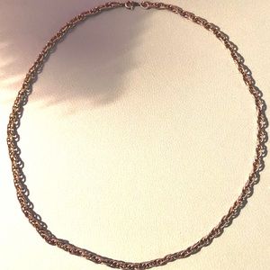 Pale gold vintage 80s chain necklace